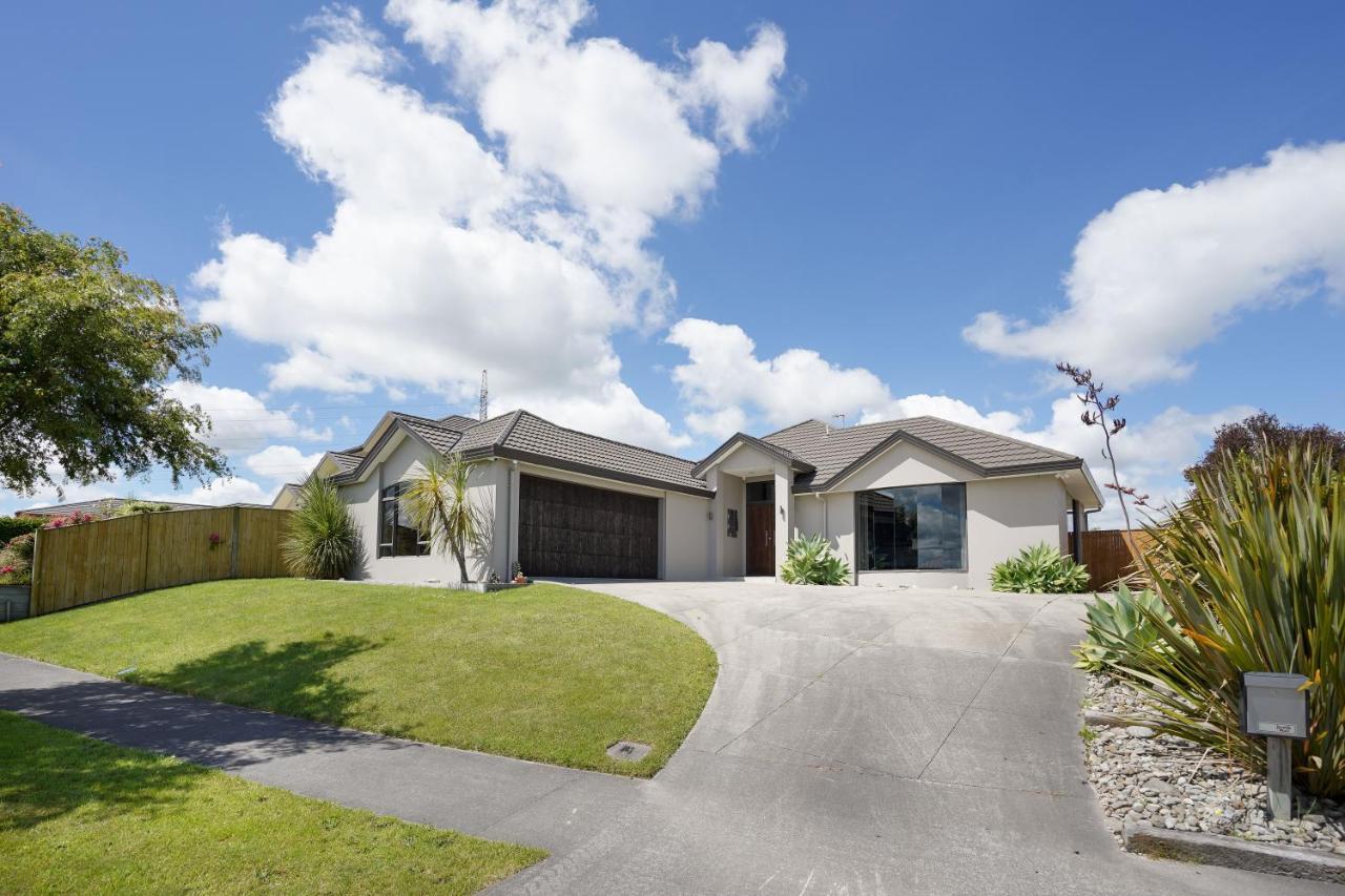 Ambience On Pacific Palmerston North Exterior foto